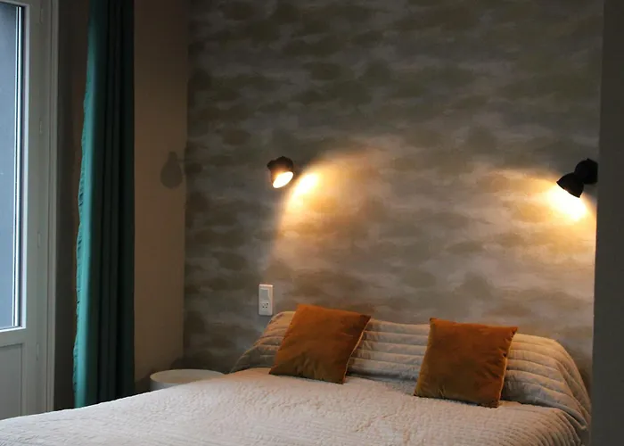 Logis Hotel L\'Ayguelade